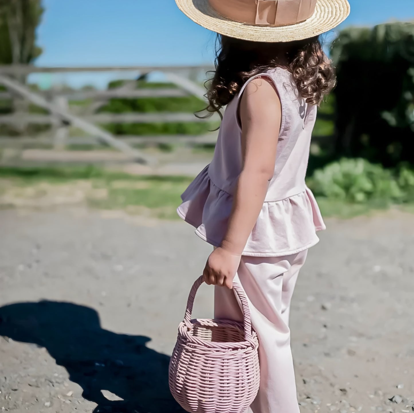 Pudra peplum takım arka görünüm 2.